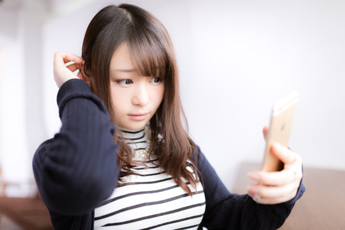 婚活パーティー・お見合いパーティーで服装やメイクに気を配り素敵な人間に